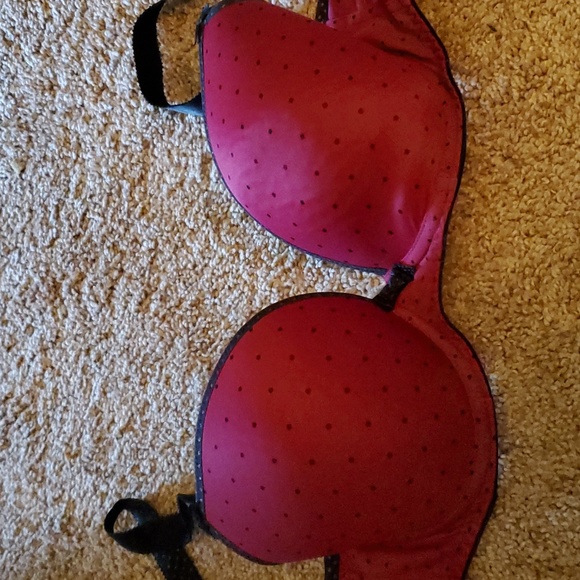 Freya Deco Spotlight Moulded Plunge Bra 1554 Claret Red Black 30F - Picture 2 of 6
